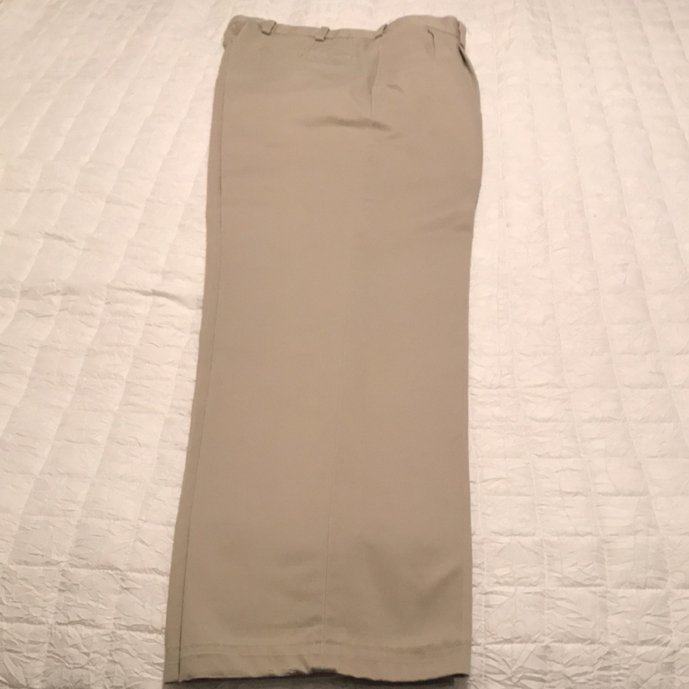 💚Brooks Brothers pants. 36/34.💚 - Picture 3 of 3